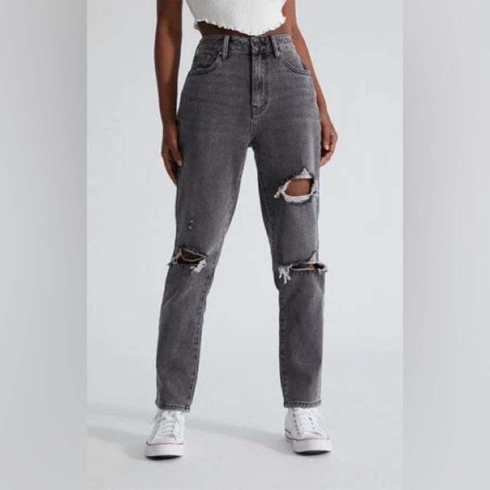 PacSun Distressed Black Mom Jeans High Rise Size 29 NWOT